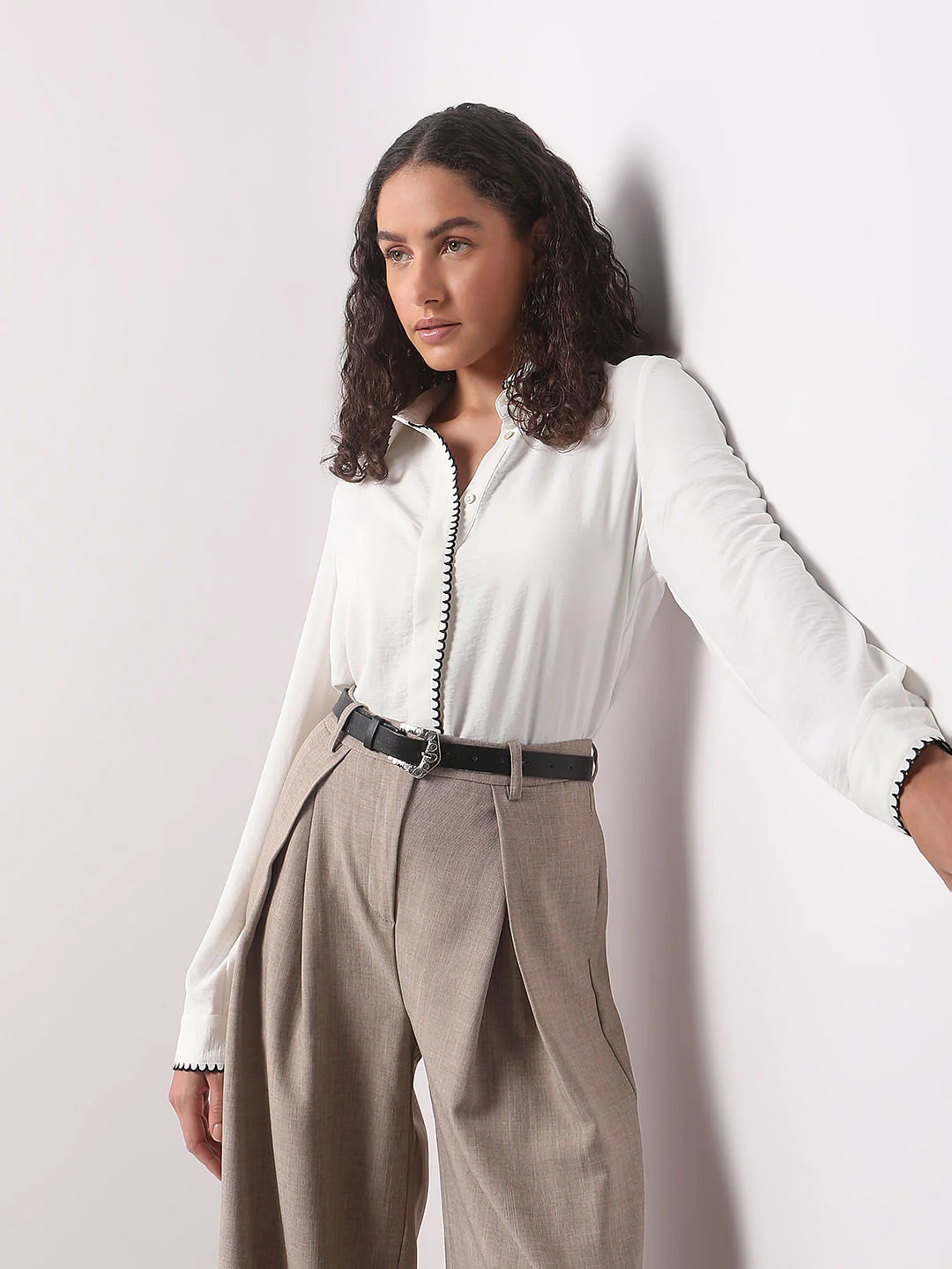 White Scallop Detail Shirt