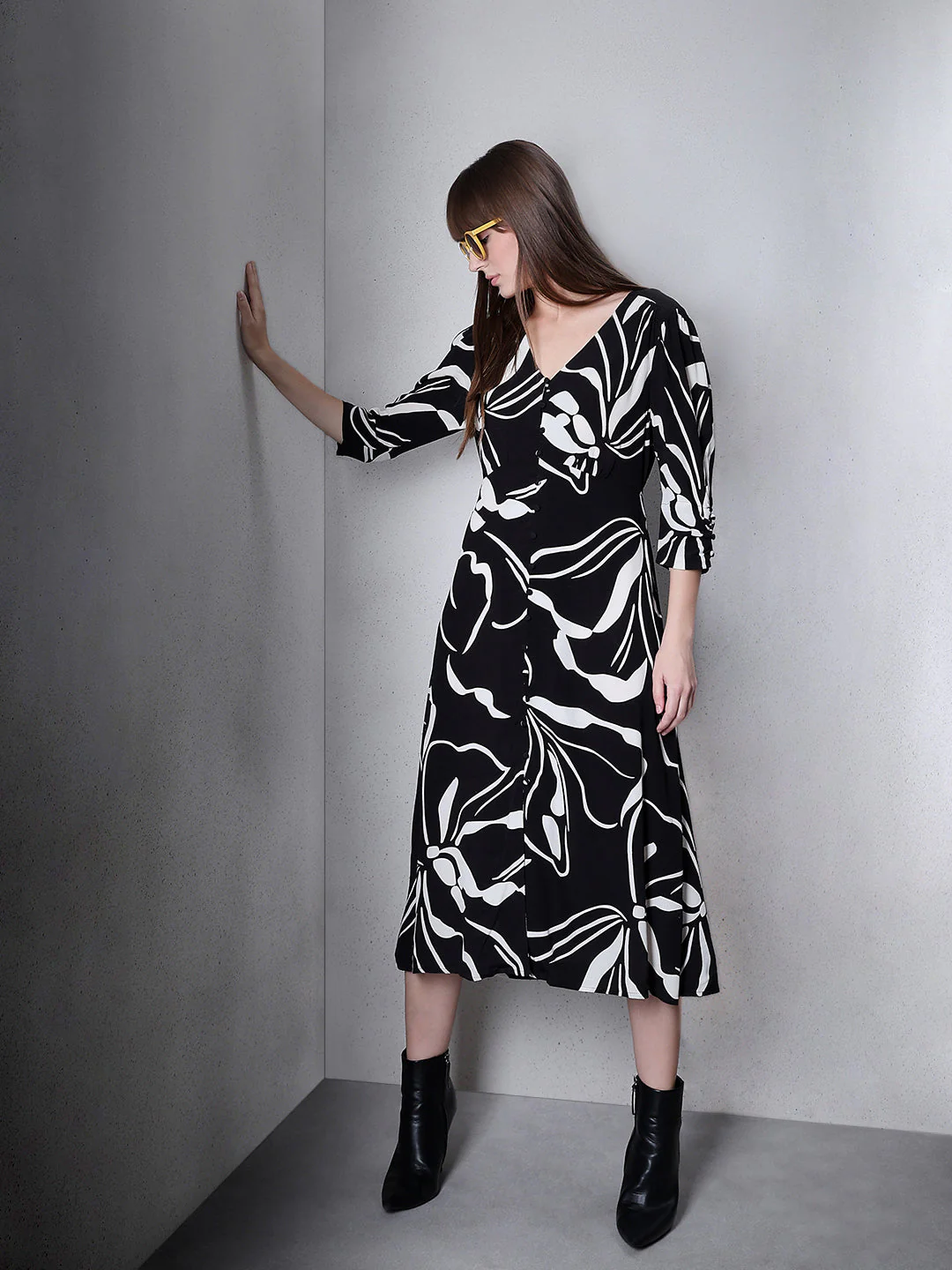Printed V-Neck Midi Dress