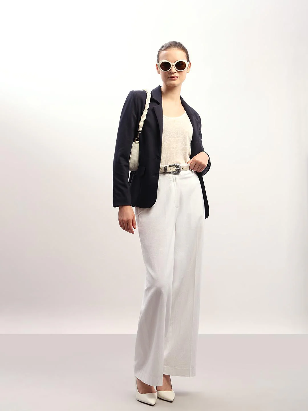 White Mid Rise Straight Fit Pants
