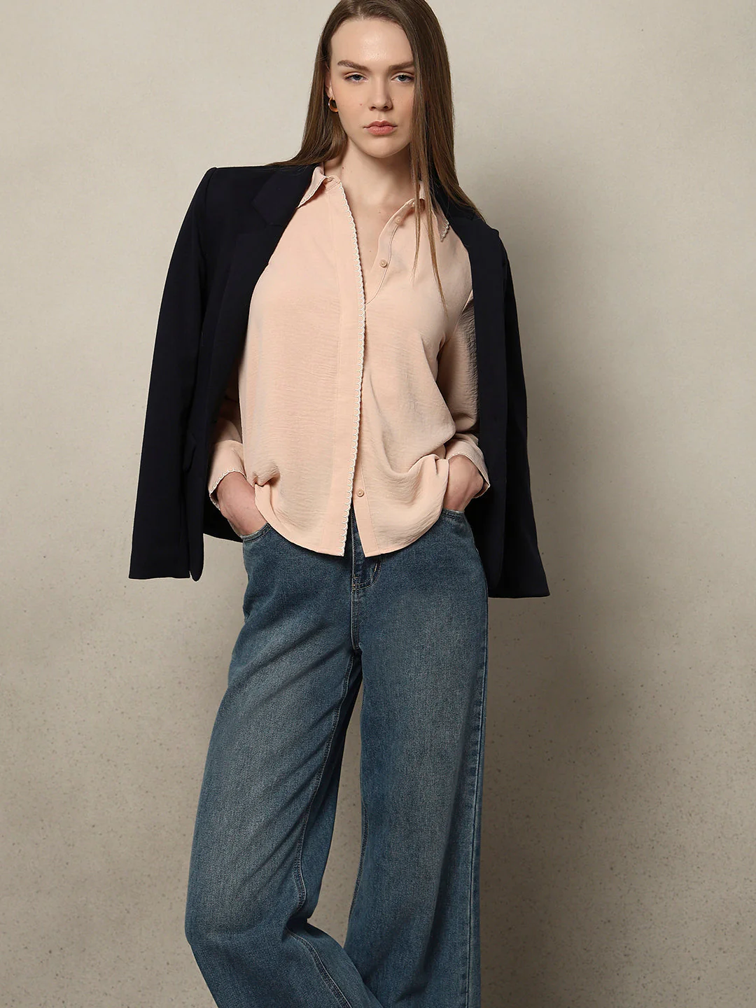 Scallop Collar Shirt